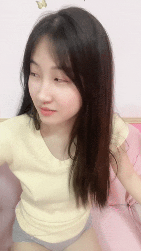 【新片速遞】♈♈♈2025年5月最新，素颜女大学生，【小猫媚烦恼】，校花级别小美女，皮肤白皙，跟男友在家里啪啪，干得热火朝天！[853M/MP4/01:11:36]